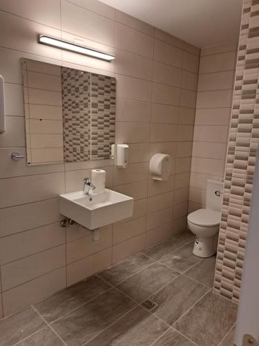 Pasianna Hotel Apartments - image 11
