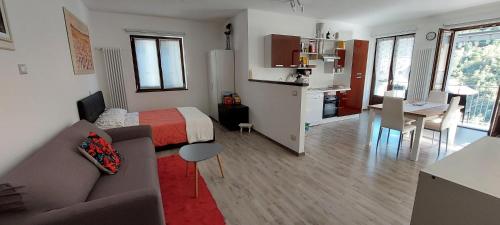 Iris home in Seppiana