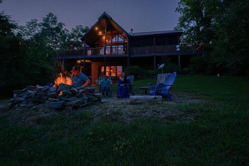 2 HOMES on Douglas Lake - Smoke Rise Lodge & Barn