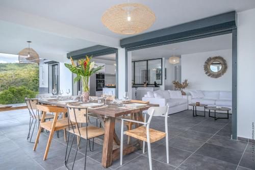 VILLA 55°AOC in Les Anses-d'Arlet