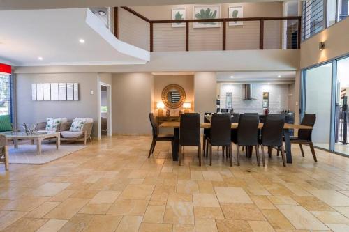 Serenity, Sprawling Home Surrounded By Acreage, Peregian Beach (Foto 10)