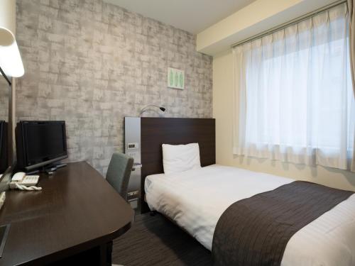 Comfort Hotel Hakodate Room Type - Economy Double Room - Non-Smoking Comfort Hotel Hakodate Room Type - Economy Double Room - Non-Smoking
