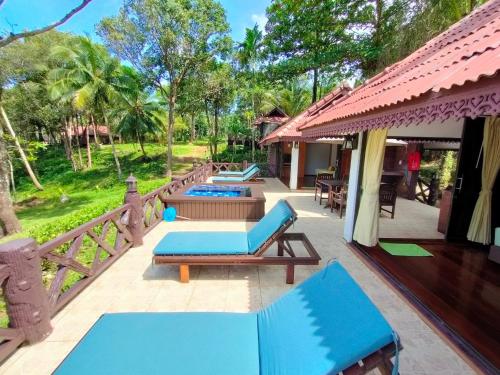 Facilities, Koh Kood Beach Resort in Ao Yai Ki