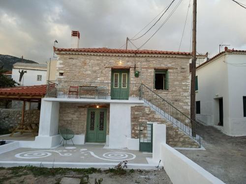  a trip to the past and the beauty in 83104 Koumaíïka