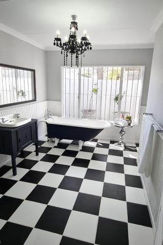 Fifty Five on Park, Graaff-Reinet (photo 3)