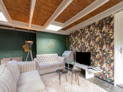 Holiday home in Lochem with garden Holiday home in Lochem with garden