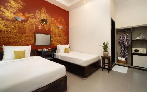 2 twin beds