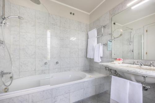 Hotel San Luca - image 10