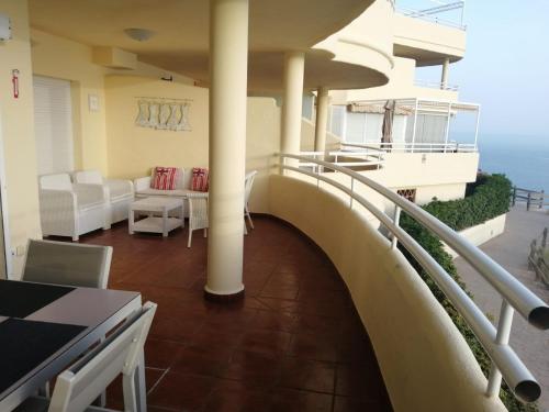 Apartment with Sea View image 7