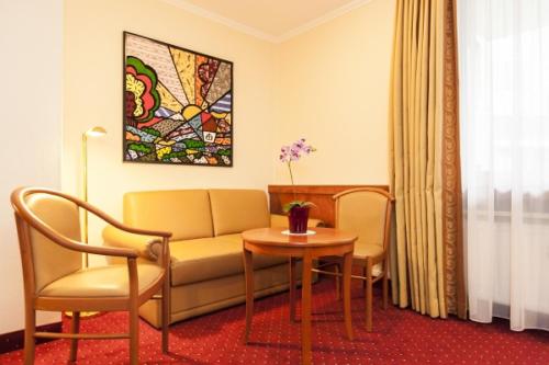 Hotel am Berliner Platz Room Type - Triple Room with Shower