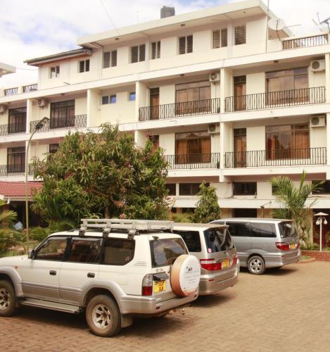 Kilimanjaro Crane Hotel