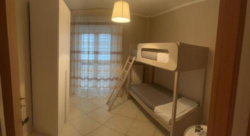 Guestroom, FAMILY HOUSE in Modugno