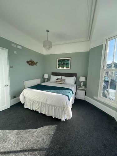 Ivy Bank Guest House Tenby - image 4
