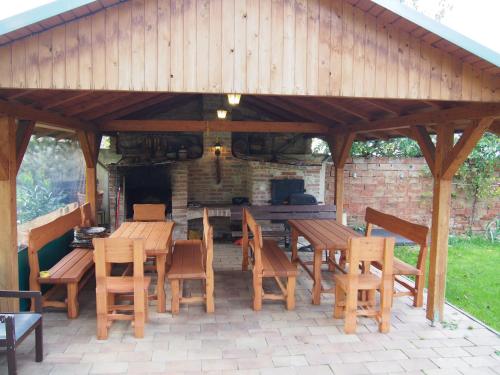 Na úpatí Pálavy Na úpatí Pálavy