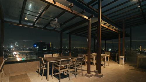 RedDoorz Premium @ West Avenue Quezon City, Manila (fotografie 8)