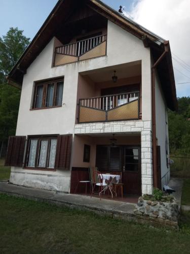 Vila Borova Tara