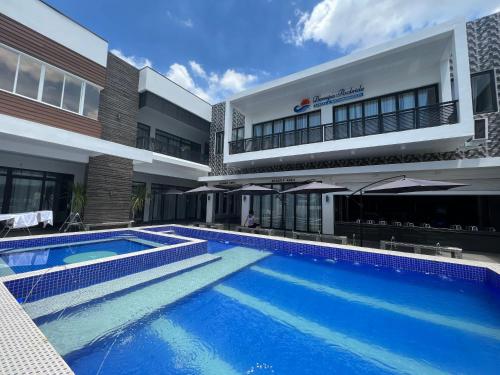 Dampa Poolside Events & Accommodation - 전망