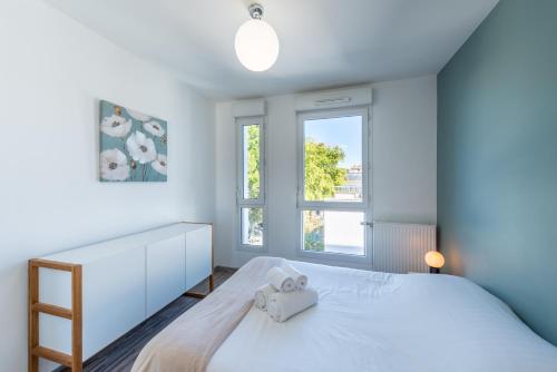 Bluemary - Spacieux T3 Garage balcon, Lyon (photo 10)