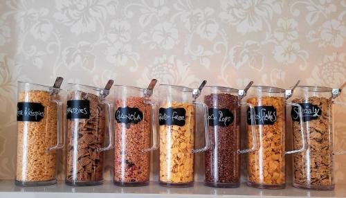 George Hotel - image 12