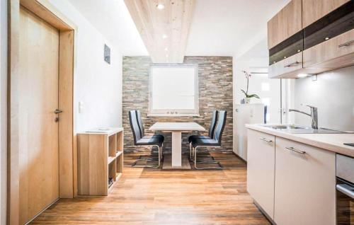  2 Bedroom Amazing Apartment In Schmirn in Schmirn