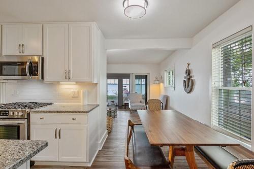 Beautiful Waterfront House in Owasco Lake in Owasco (NY)