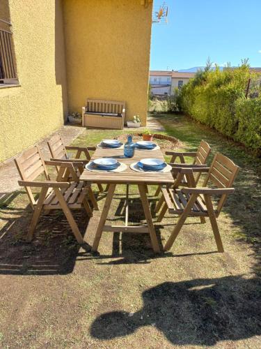 Casa Rural Alameda con chimenea y jardín (Casa Rural Alameda con chimenea y jardin) in El Barco de Avila