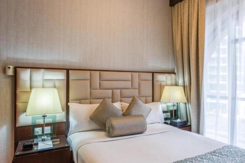 One Bedroom Apartment In Jbr Sadaf Building By Luxury Bookings AB