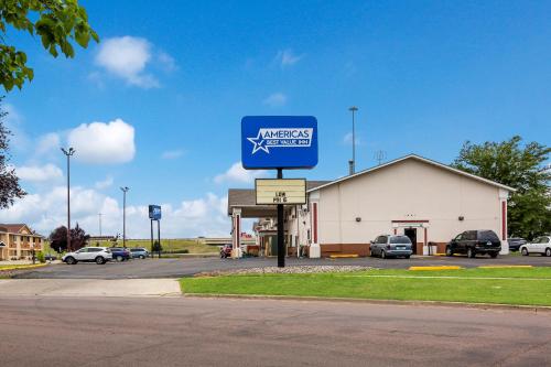 ทัศนียภาพภายนอกโรงแรม, Americas Best Value Inn Fargo in ฟาร์โก (ND)