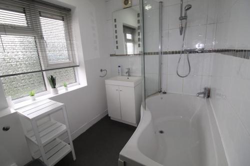 ห้องน้ำ, Clifton House in วูดเฮาส์