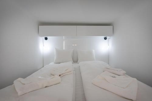 Galaxy Cube Apartment, Budapest