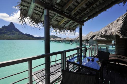 Uitzicht, InterContinental Bora Bora & Thalasso Spa By IHG in Bora Bora Island