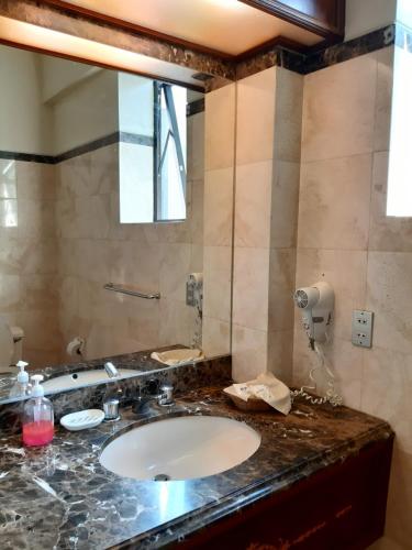 Hotel MAURY – Lima