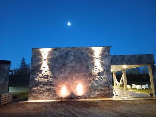 Mitos Del Valle in Rama Caida