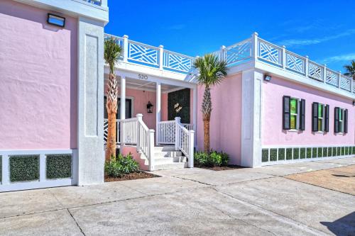 Room 6 Oleander Hotel Walk to Cruise Terminal, Restaurants & The Strand - Tap to explore photos
