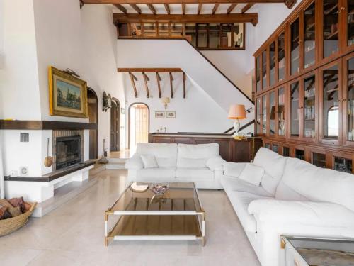  Cosy 5 Bedroom villa in Gera Lario