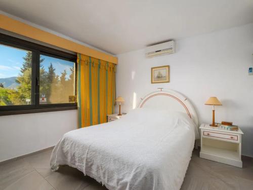  Cosy 5 Bedroom villa in Gera Lario