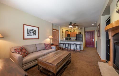 Large Zephyr Mountain Lodge condo with fireplace and Village Views condo detail
