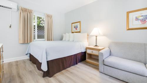 Palm Crest Resort Motel – St. Pete Beach, FL