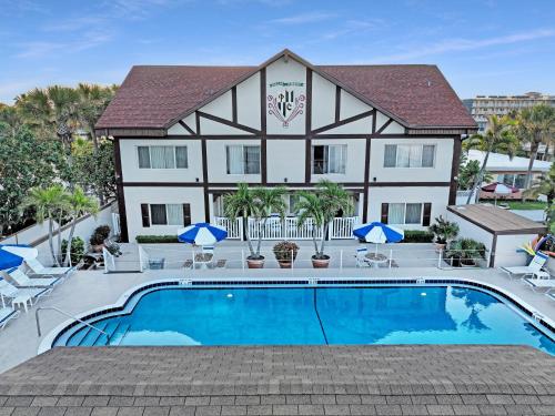 Palm Crest Resort Motel – St. Pete Beach, FL