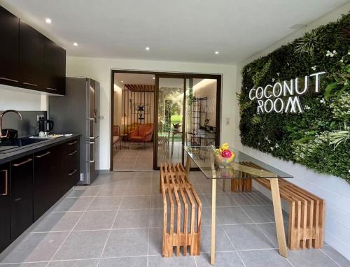 Coconut Room - Entre mer et forêt avec piscine - Location saisonnière - Remire-Montjoly