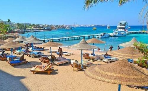 Nearby attraction, Dexon Roma Hotel in Hurghada