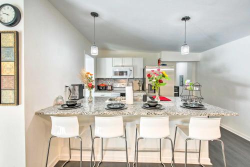 Quiet Atlanta Getaway - 16 Mi to Downtown! in Sandtown-Délkelet-Atlanta