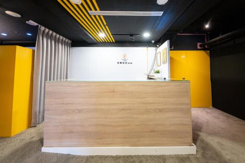Hotelshere-Ximen 호텔