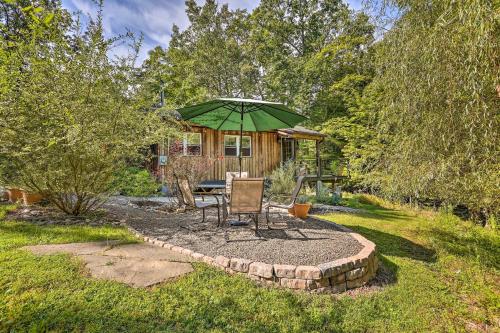 High Falls Restorative Cabin in the Woods!