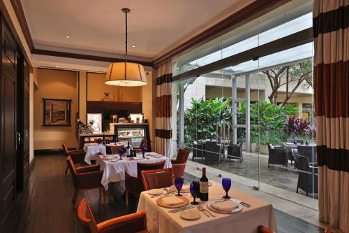InterContinental Costa Rica at Multiplaza Mall by IHG
