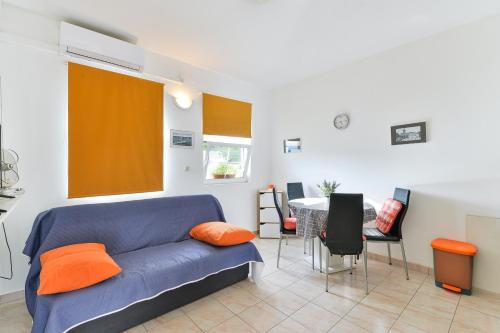 One-Bedroom Apartment with Terrace room in Apartments by the sea Zadar - 20037
