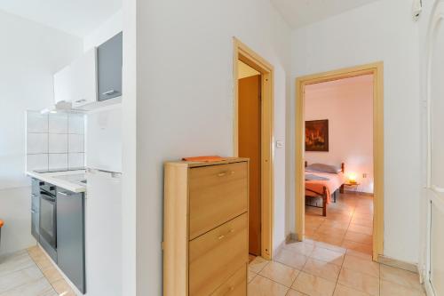 One-Bedroom Apartment with Terrace image 1