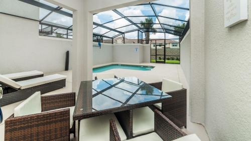 Luxury Resort Vacation Townhouses and Condos - image 14