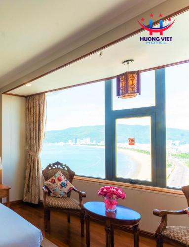 Huong Viet Hotel Quy Nhon - Beachfront