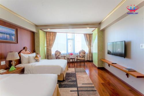 Huong Viet Hotel Quy Nhon - Beachfront